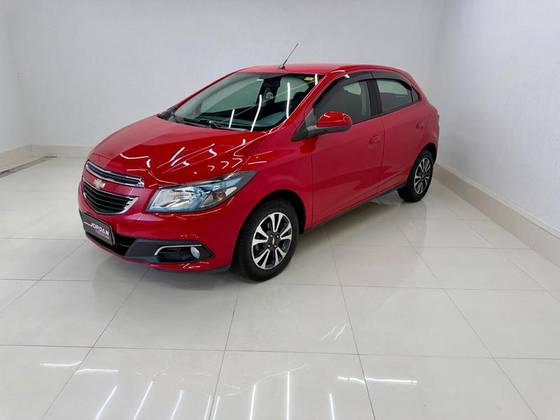 CHEVROLET ONIX 1.4 MPFI LTZ 8V FLEX 4P AUTOMÁTICO CHEVROLET ONIX 1.4 MPFI LTZ 8V FLEX 4P AUTOMÁTICO